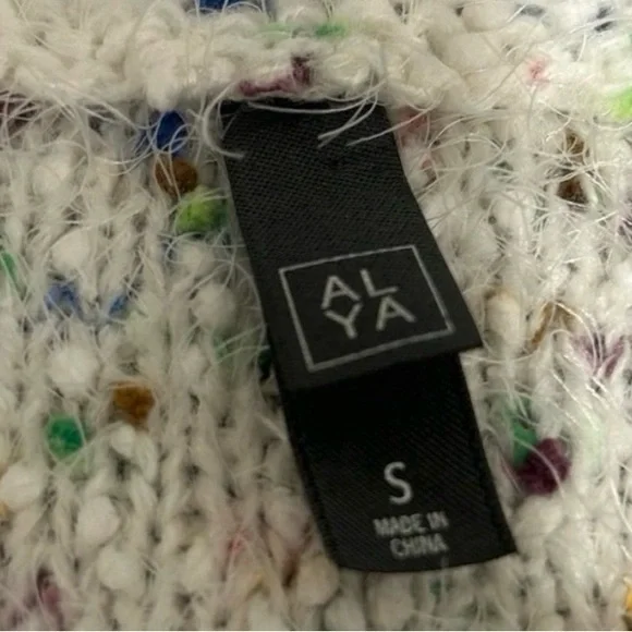 Alya Colorful Speckled Women's Sweater - Picture 4 of 4